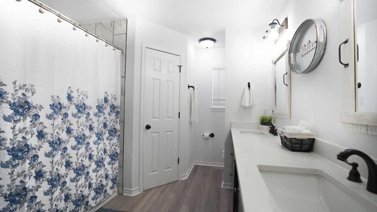 Photo of Bathroom in Round Rock