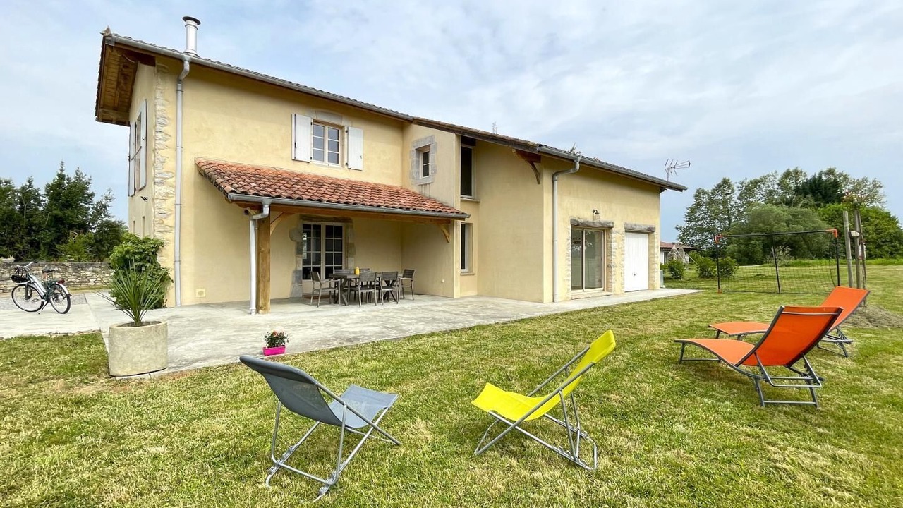 Photo of Outdoor in Sames