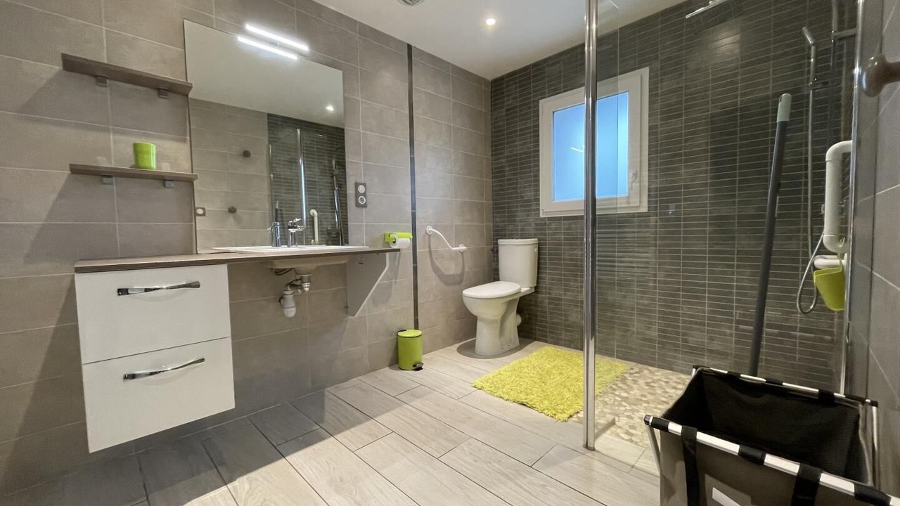 Photo of Bathroom in Ainhice-Mongelos