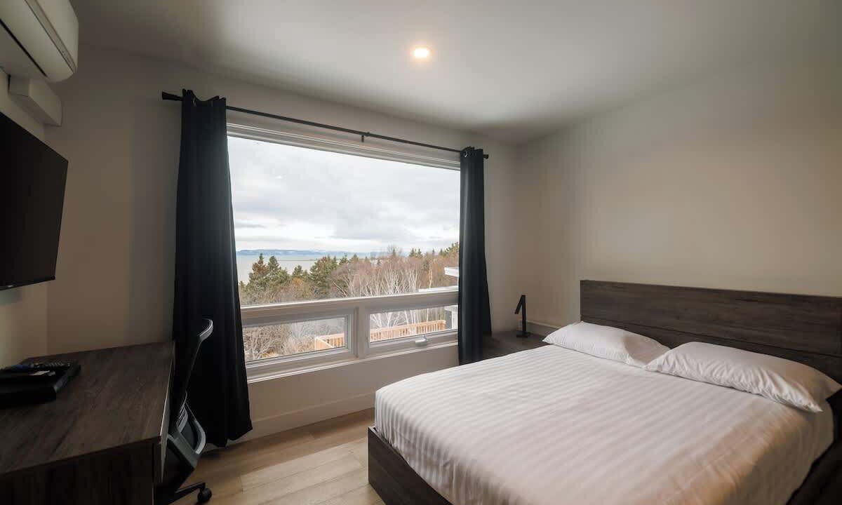 Photo of Bedroom in Riviere-du-Loup Regional County Municipality