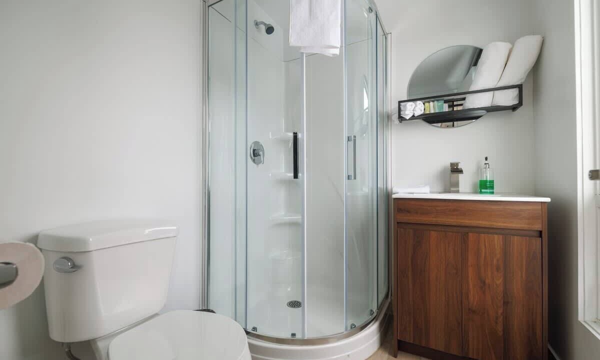 Photo of Bathroom in Riviere-du-Loup Regional County Municipality