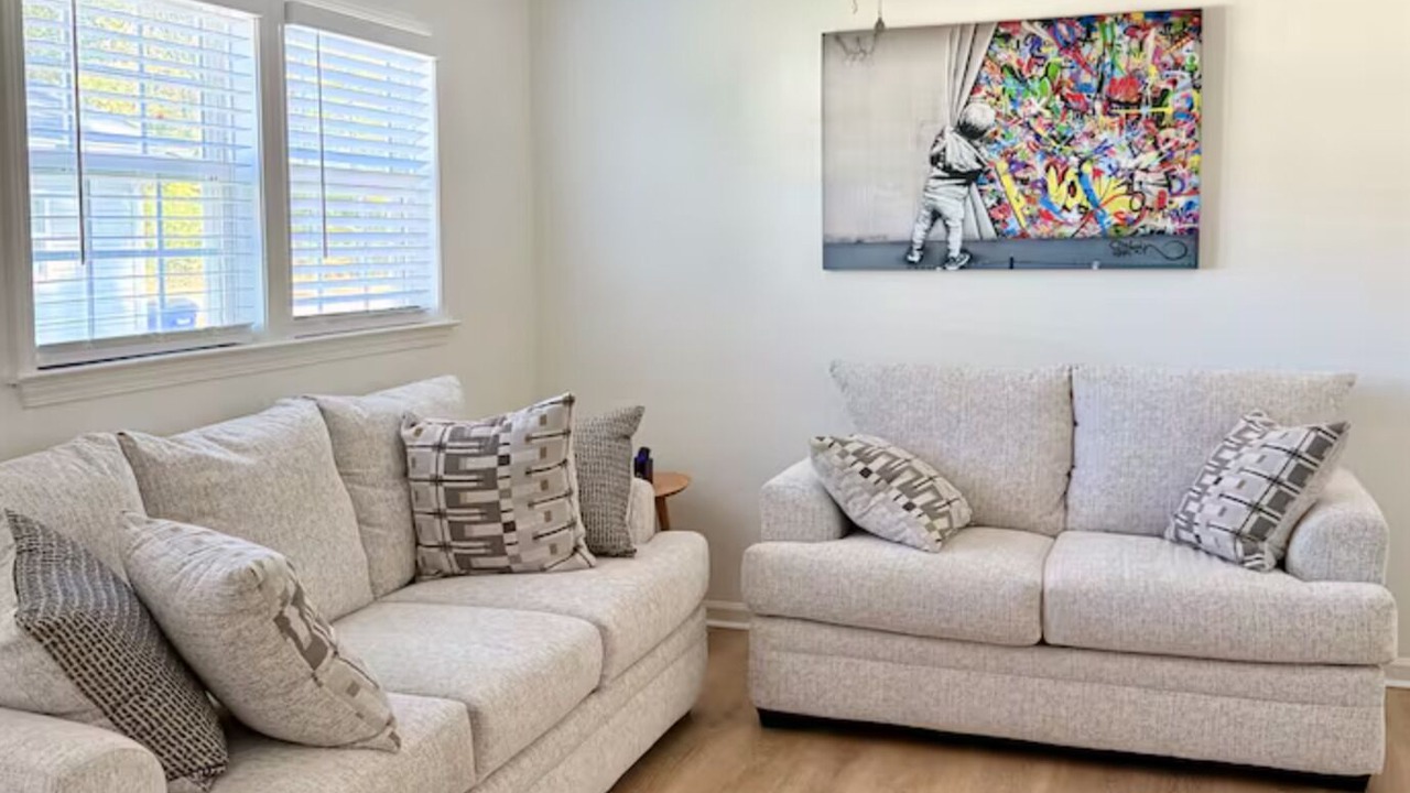 Photo of Livingroom in Smithfield