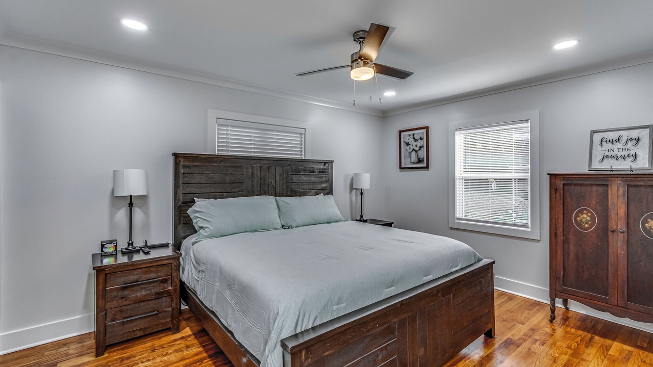 Photo of Bedroom in Tougaloo