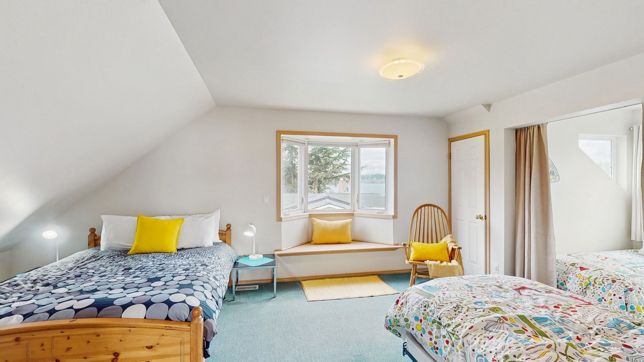 Photo of Bedroom in Lake Goodwin