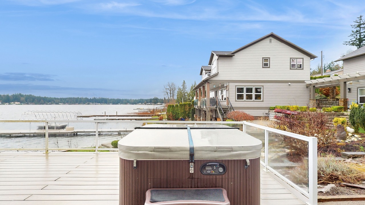 Photo of Patio Balcony in Lake Goodwin