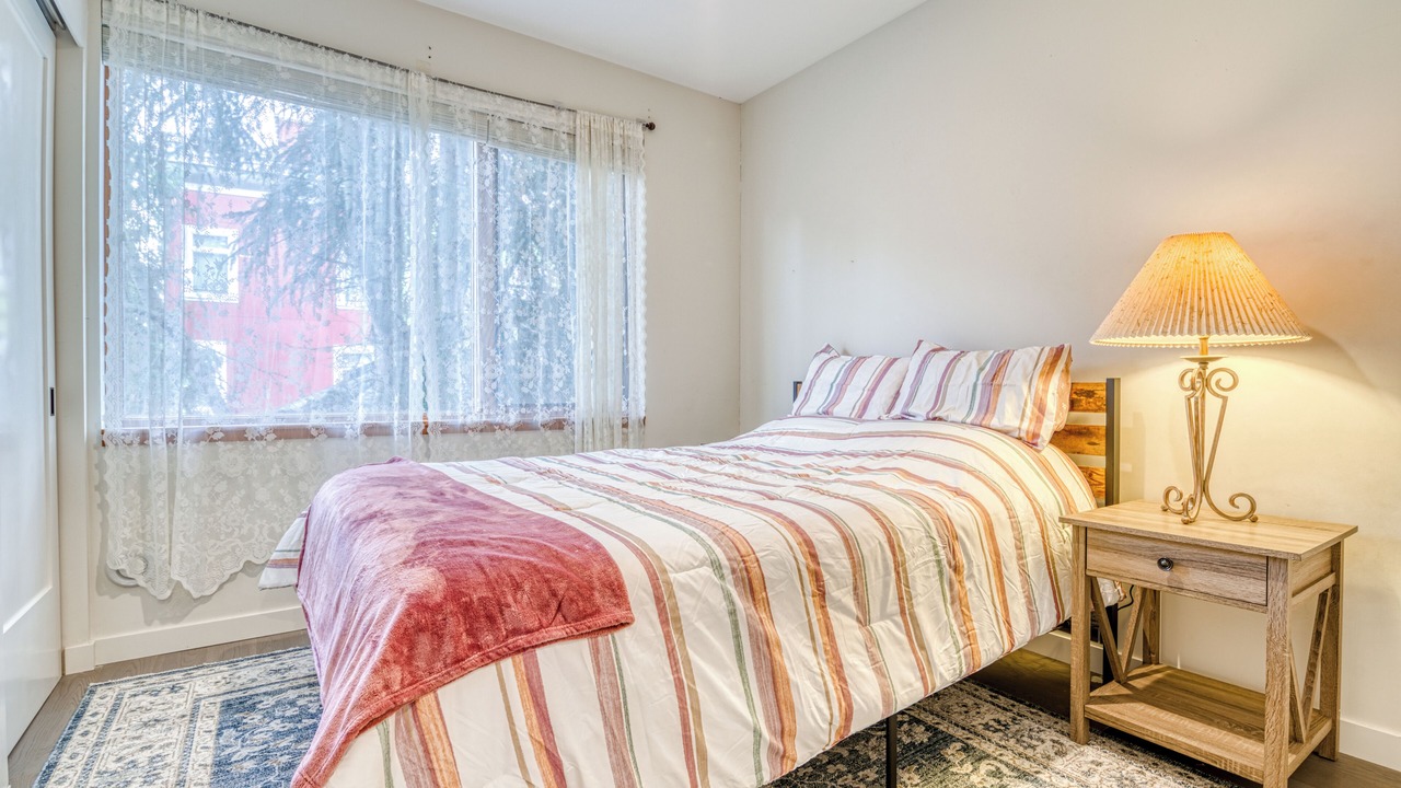 Photo of Bedroom in Green Lake
