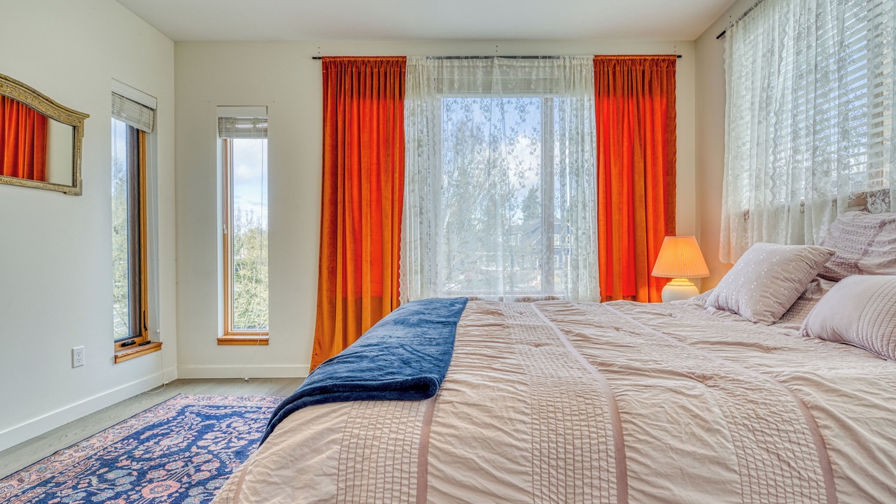 Photo of Bedroom in Green Lake