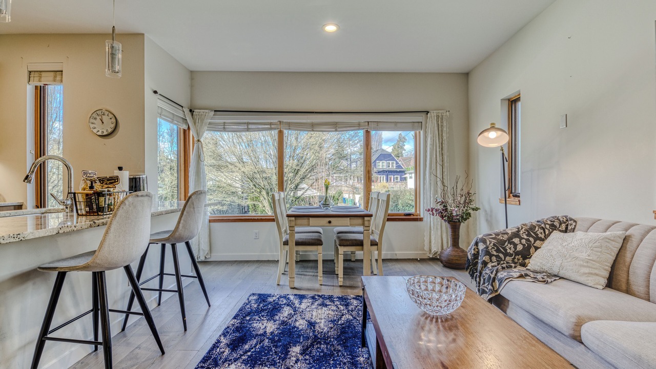 Photo of Livingroom in Green Lake