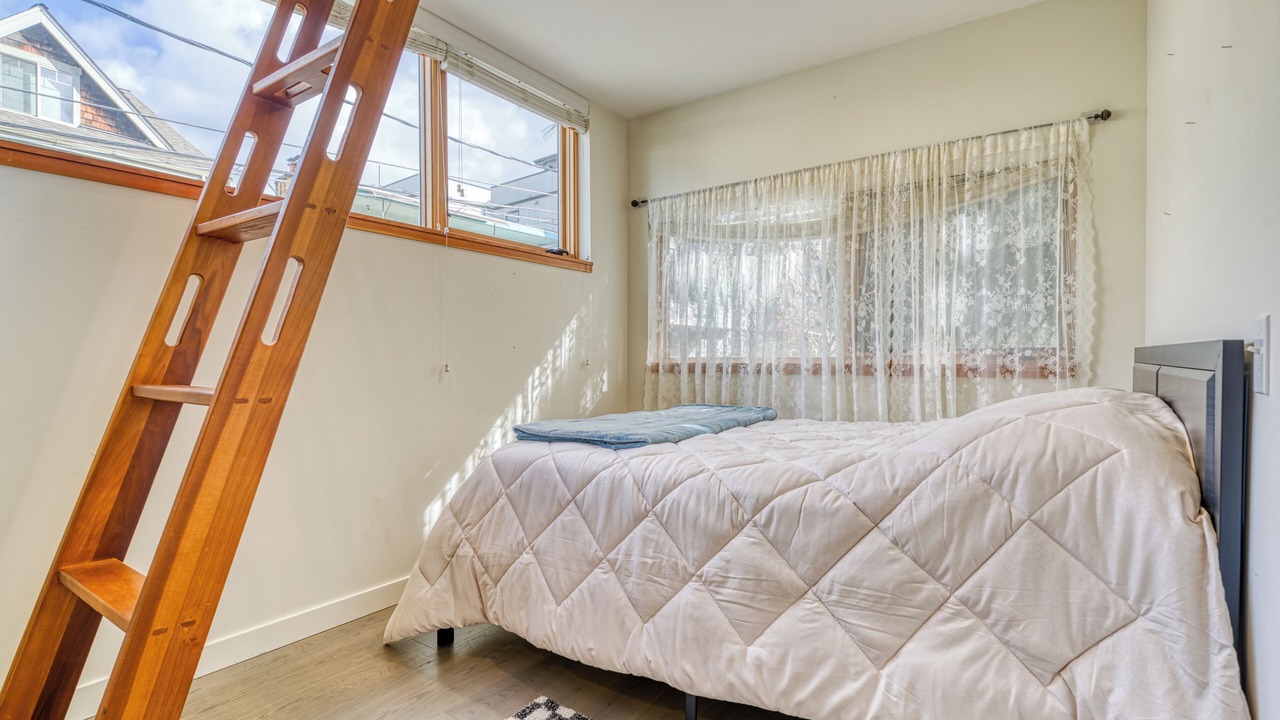 Photo of Bedroom in Green Lake