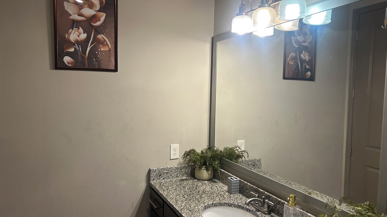 Photo of Bathroom in Loring Heights