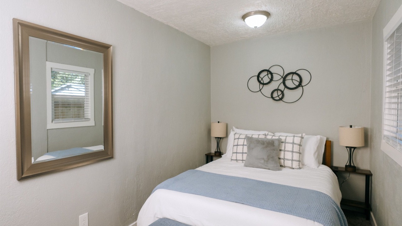 Photo of Bedroom in Kelso