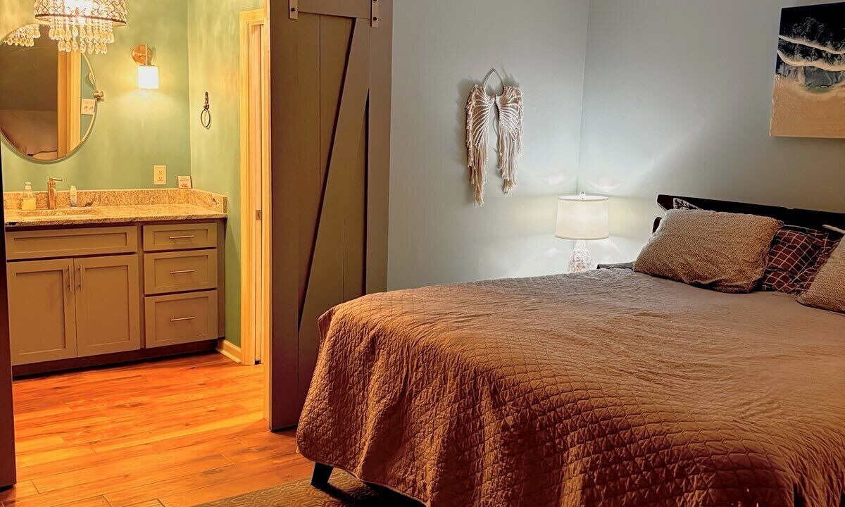 Photo of Bedroom in Augusta