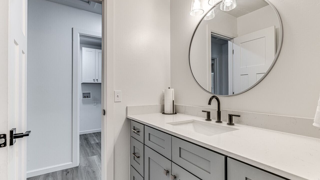 Photo of Bathroom in Central Oklahoma City