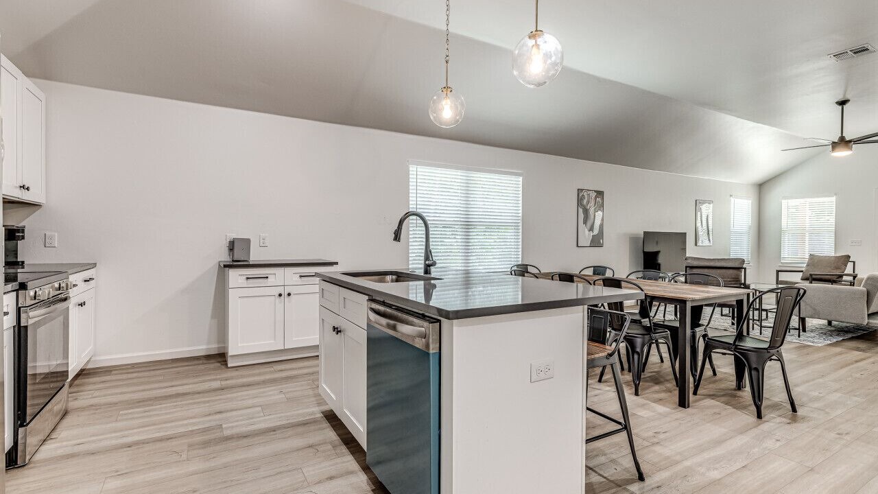 Photo of Kitchen in Central Oklahoma City