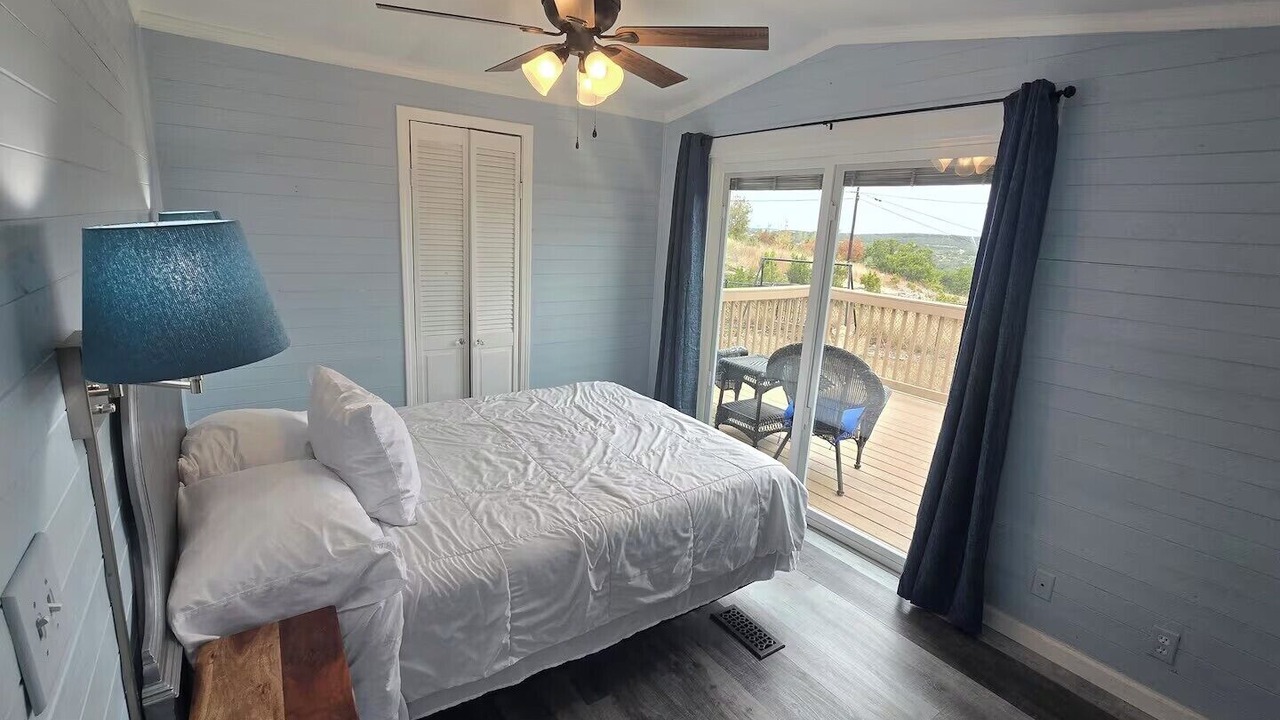 Photo of Bedroom in Leander