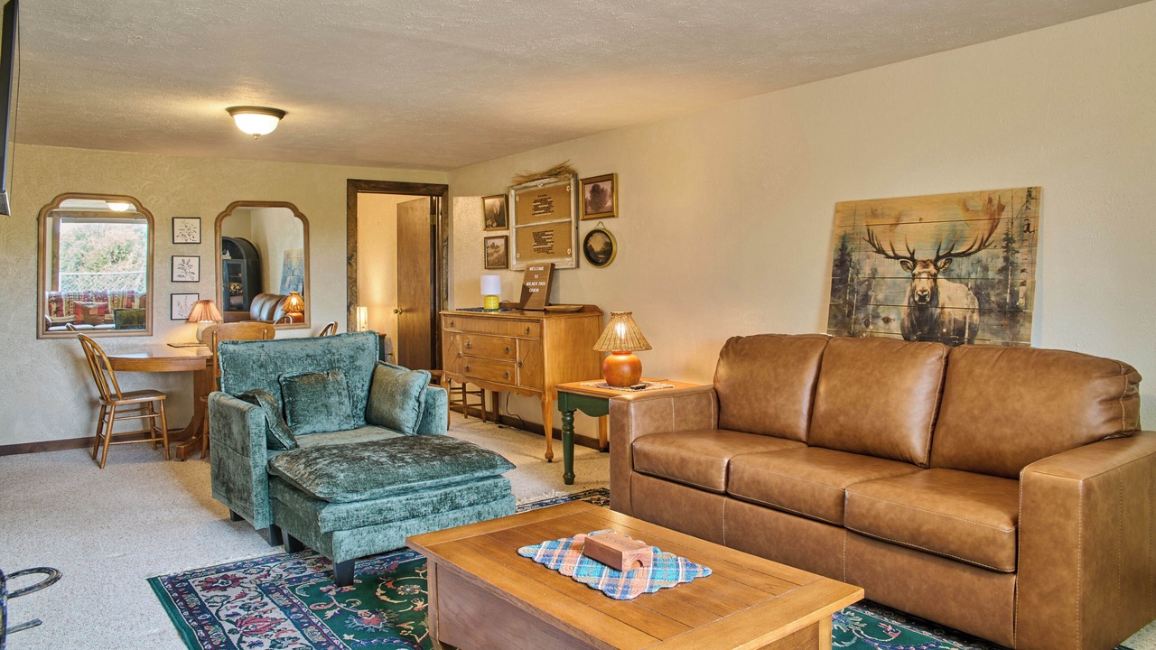 Photo of Livingroom in Alpine Village