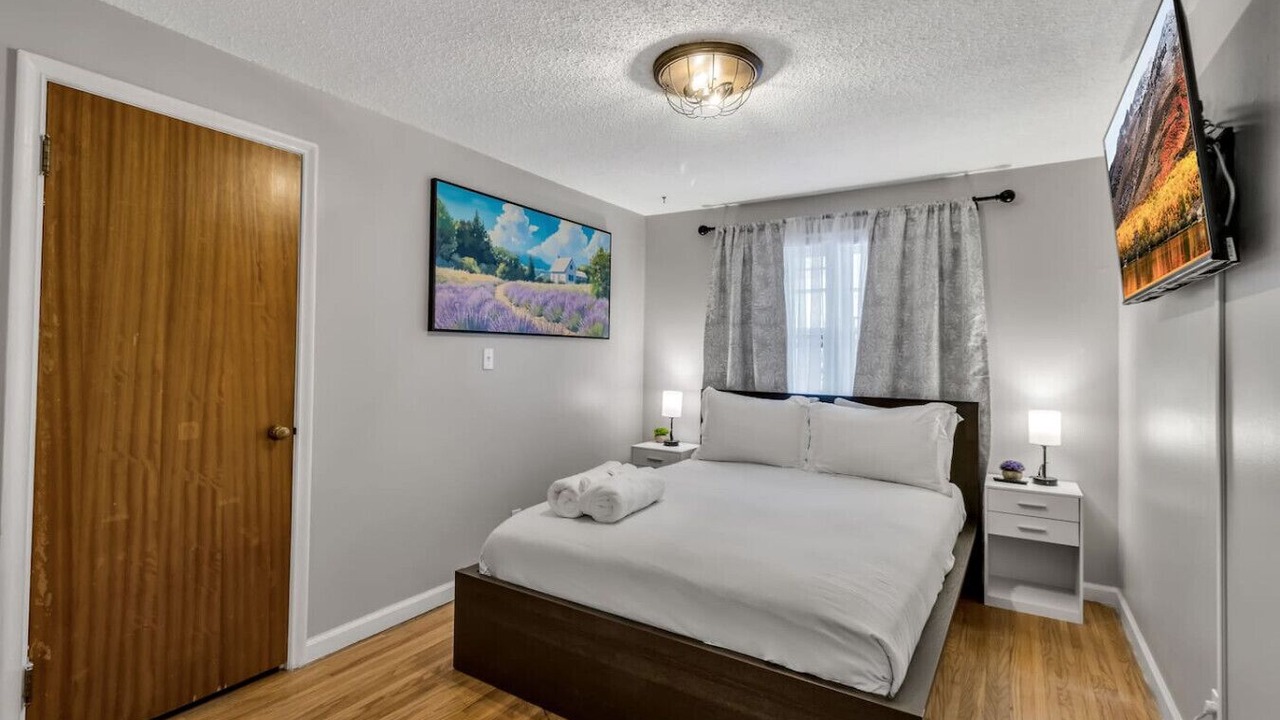 Photo of Bedroom in Amherst