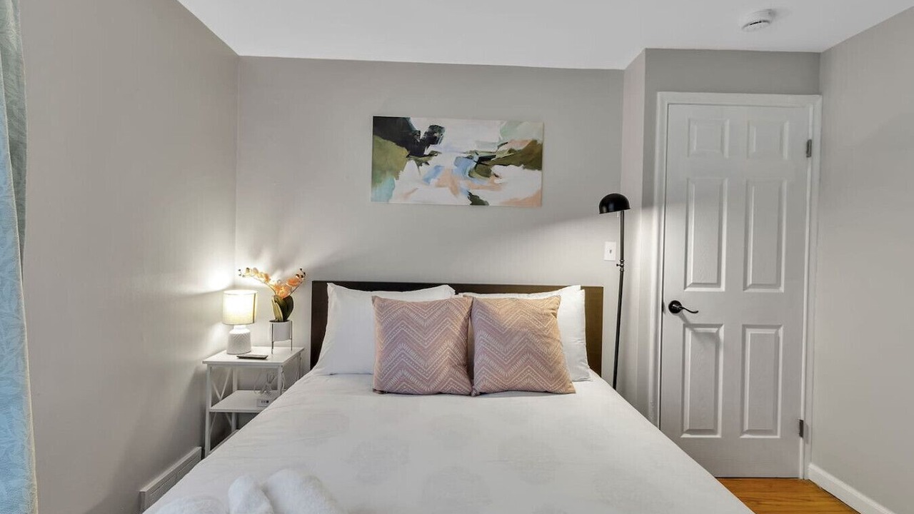 Photo of Bedroom in Amherst