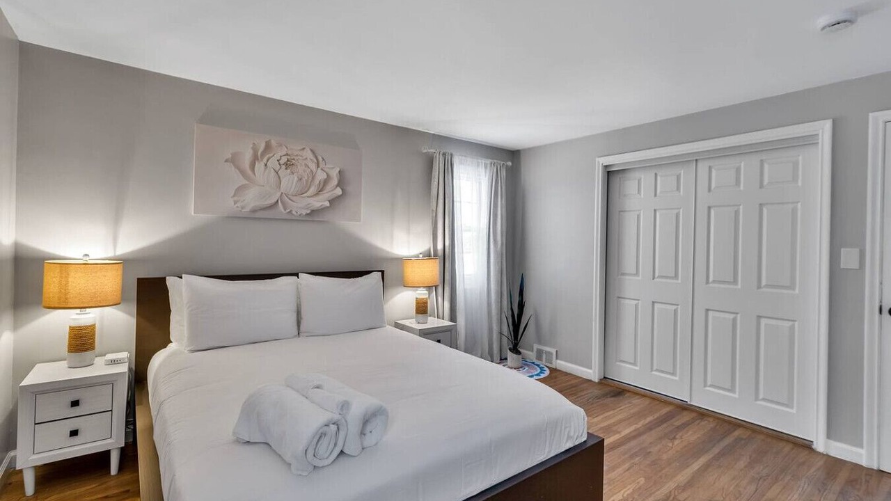 Photo of Bedroom in Amherst