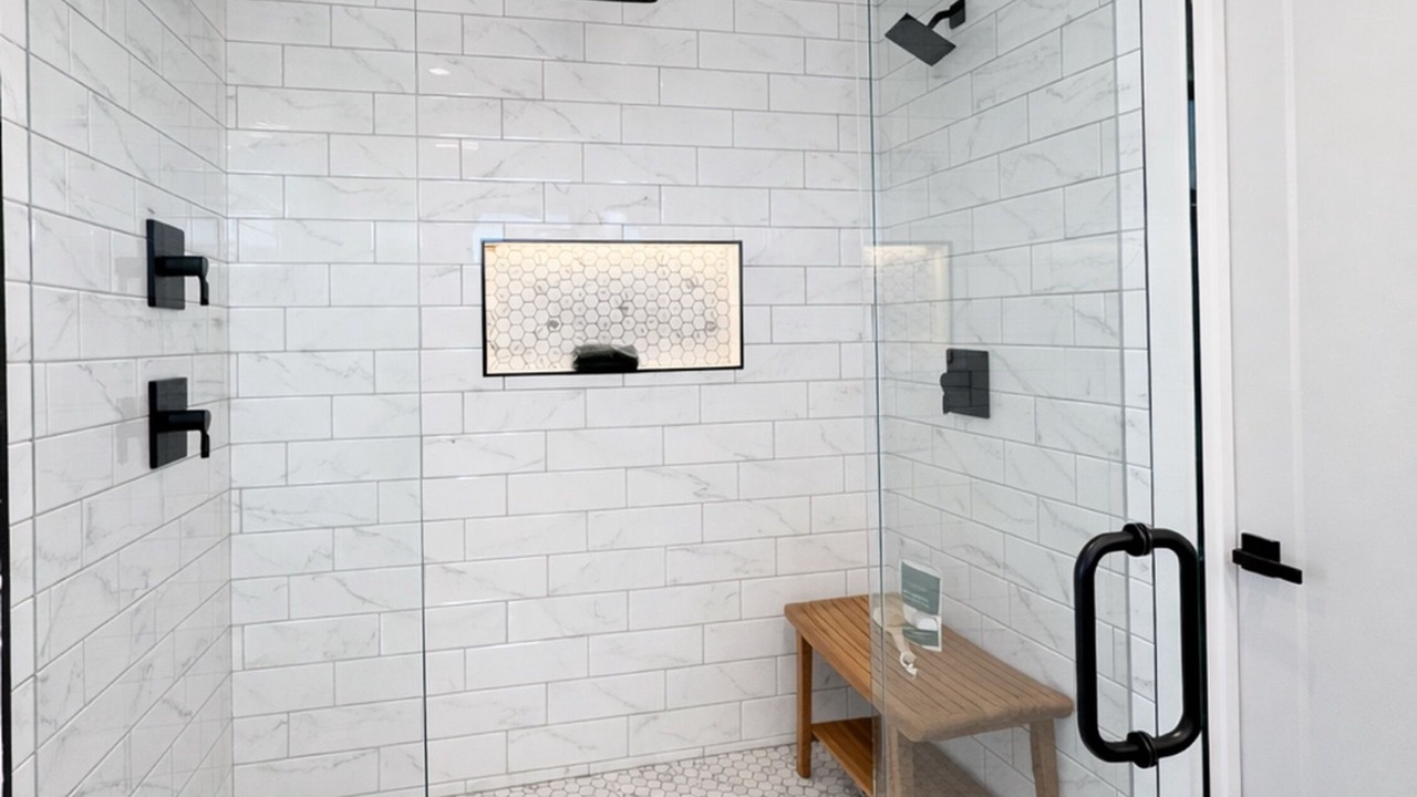 Photo of Bathroom in Discovery Bay
