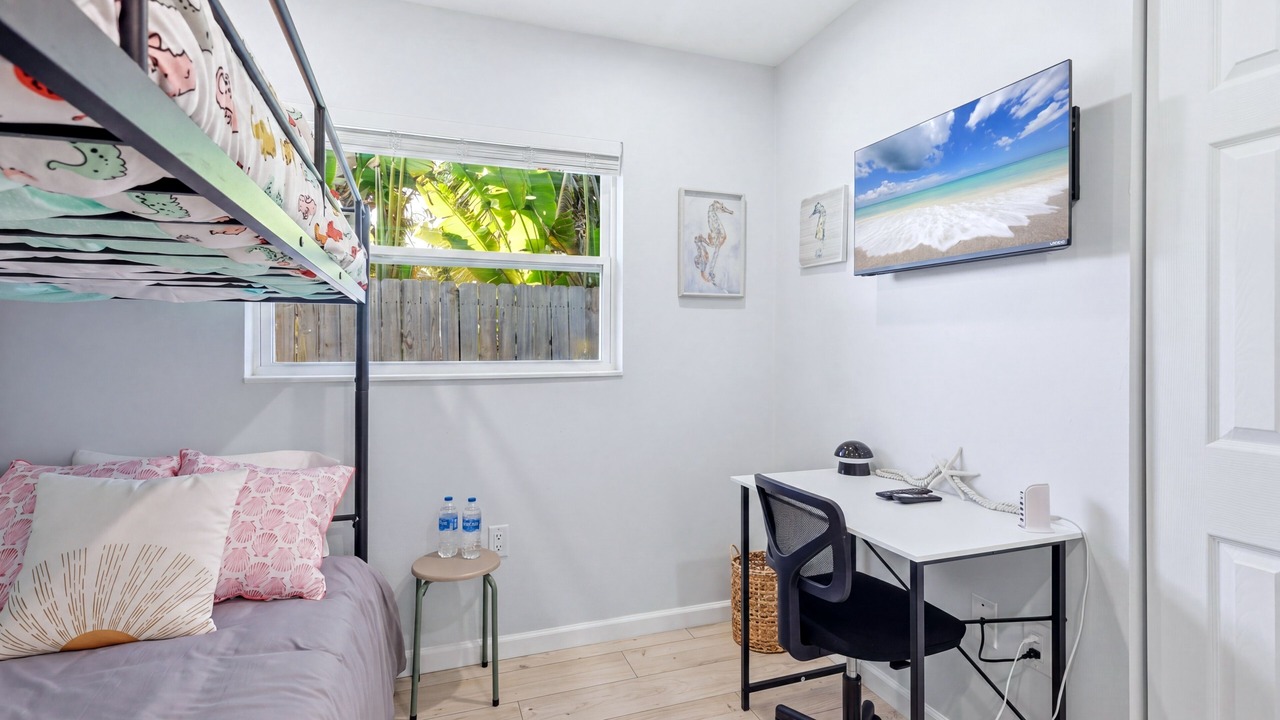 Photo of Bedroom in Arlington Park