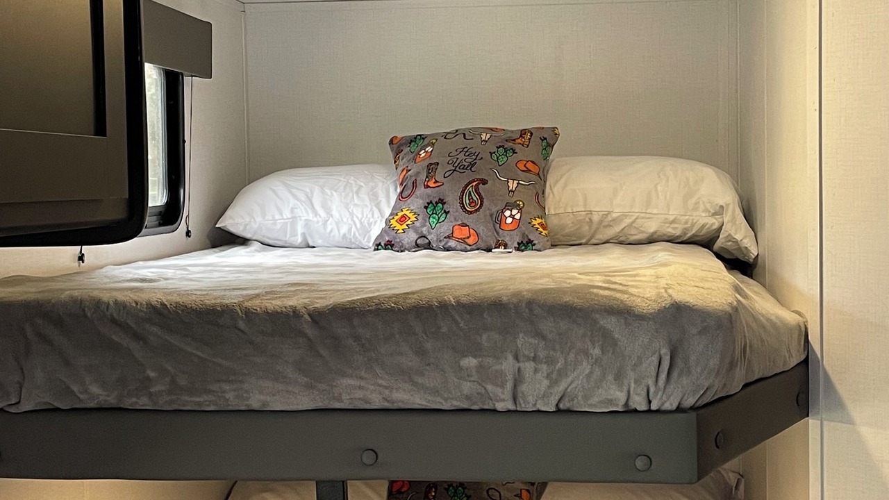 Photo of Bedroom in Surfside Beach