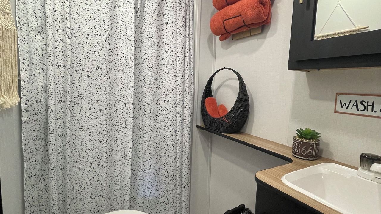 Photo of Bathroom in Surfside Beach