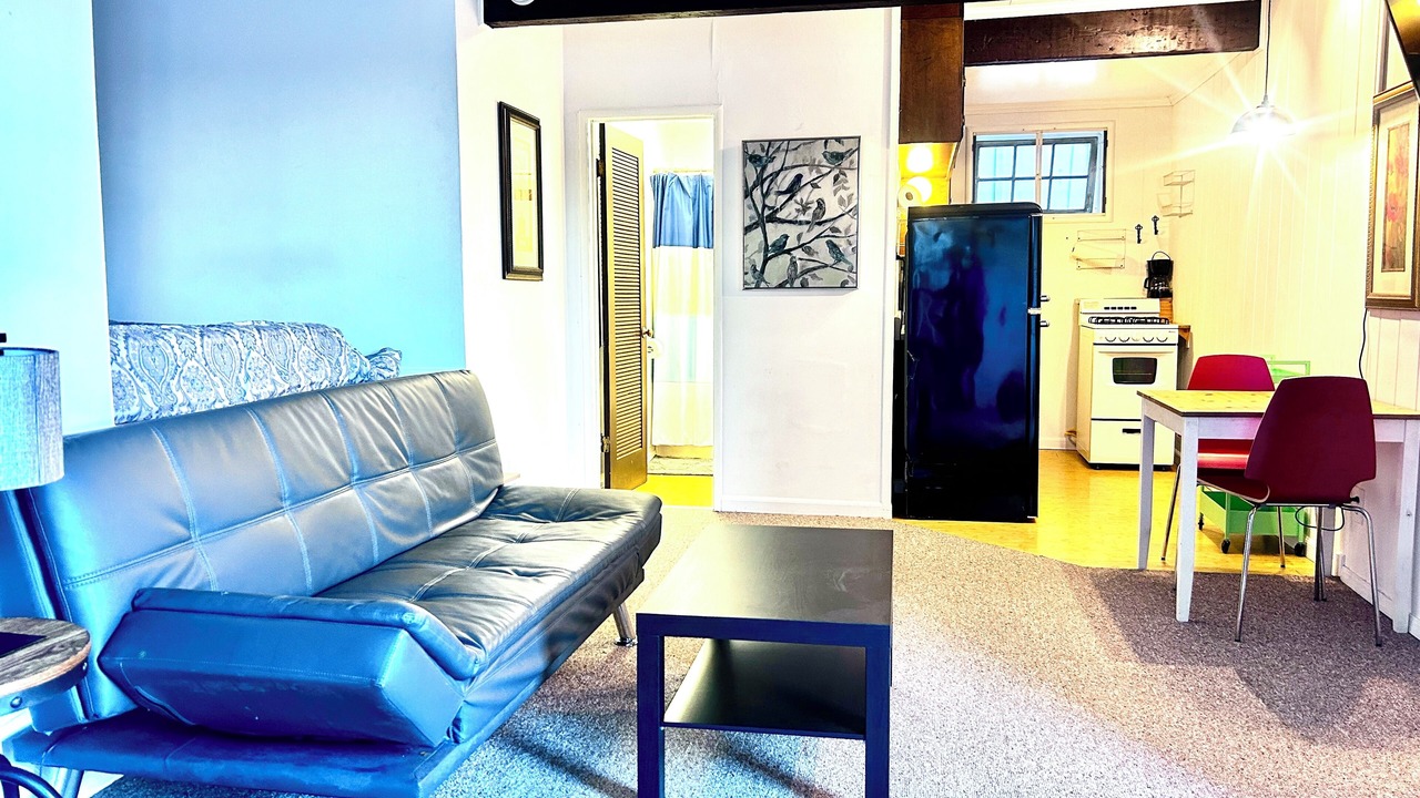 Photo of Livingroom in Point Richmond