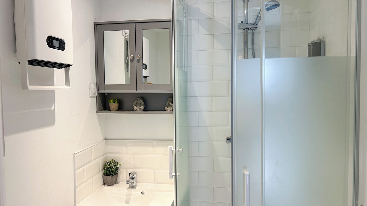 Photo of Bathroom in Saint-Pierre-du-Perray