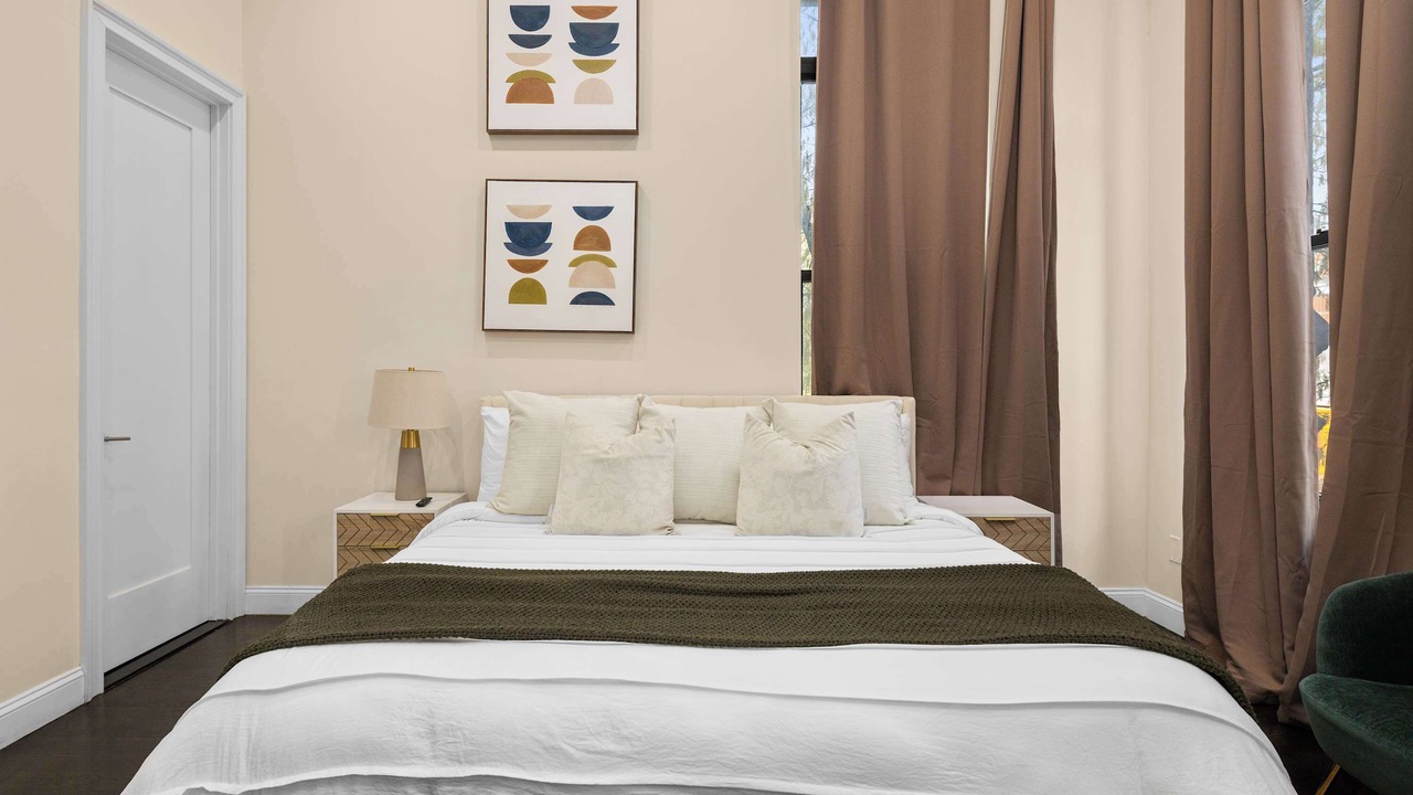 Photo of Bedroom in East Harlem
