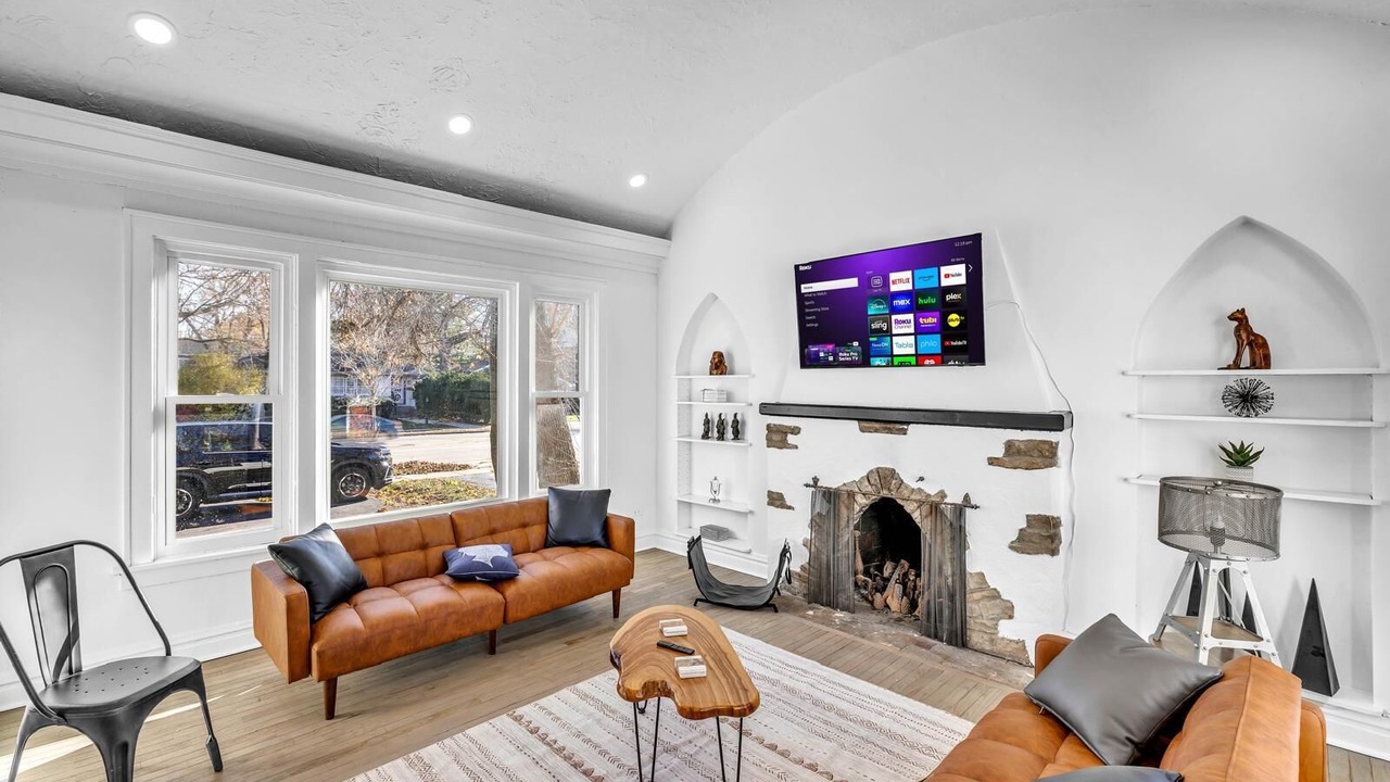 Photo of Livingroom in Downers Grove
