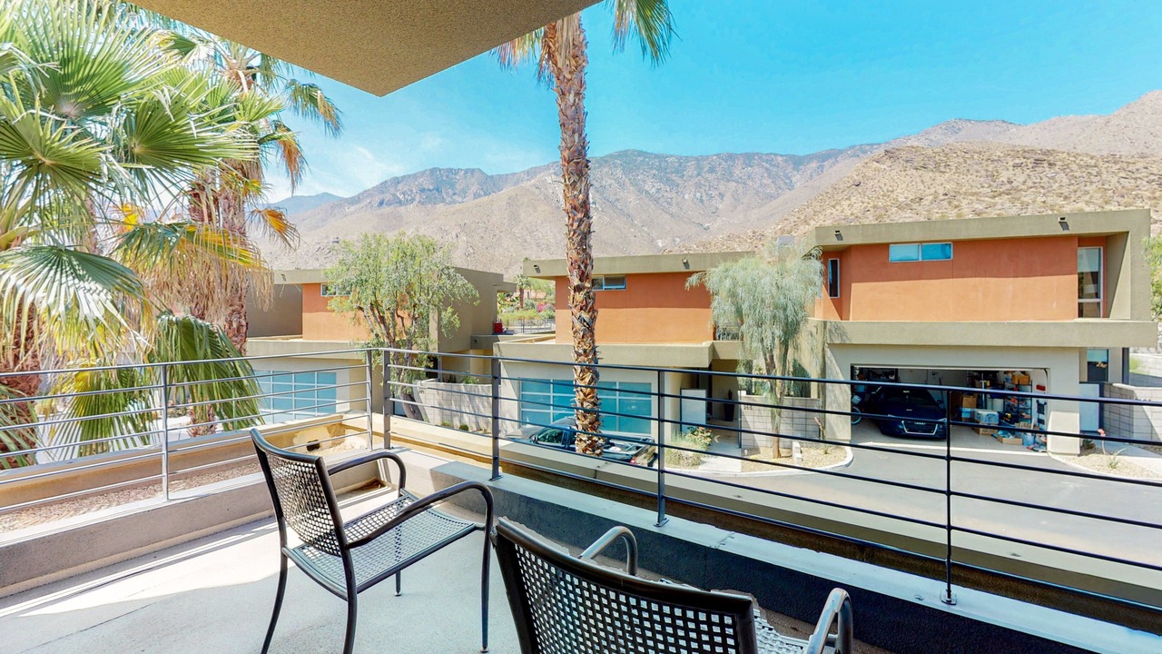 Photo of Outdoor in Canyon Corridor