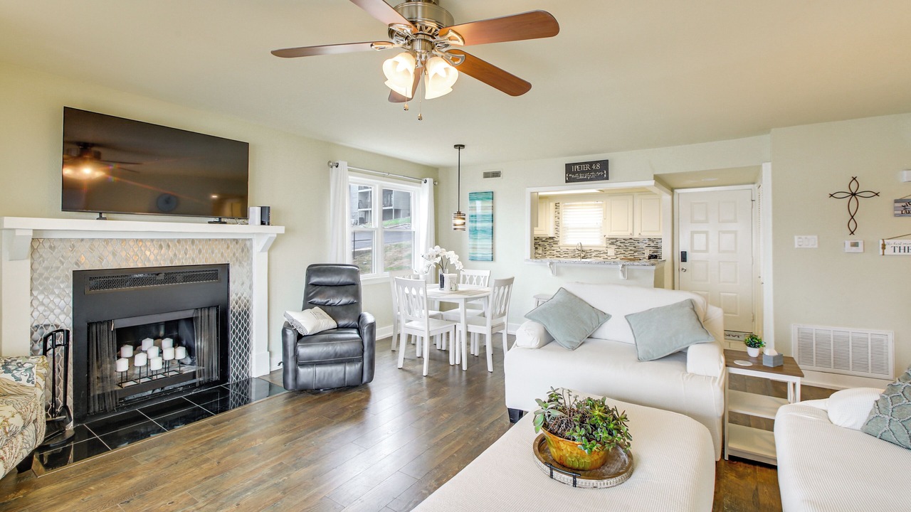 Photo of Livingroom in Lake Hamilton