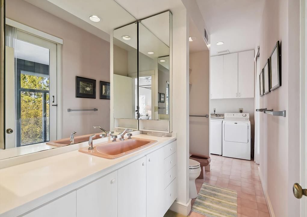 Photo of Bathroom in Bethany Beach