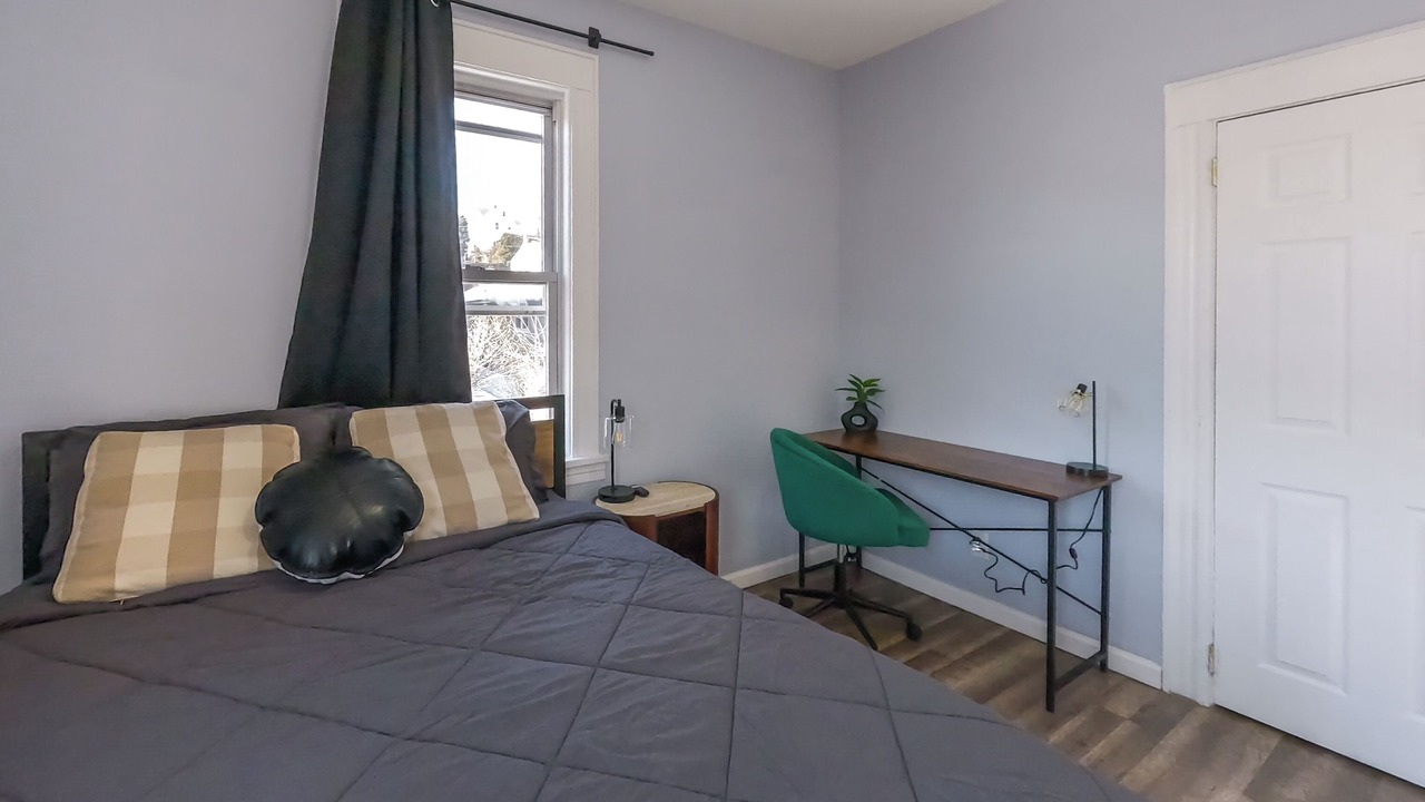 Photo of Bedroom in Lodi