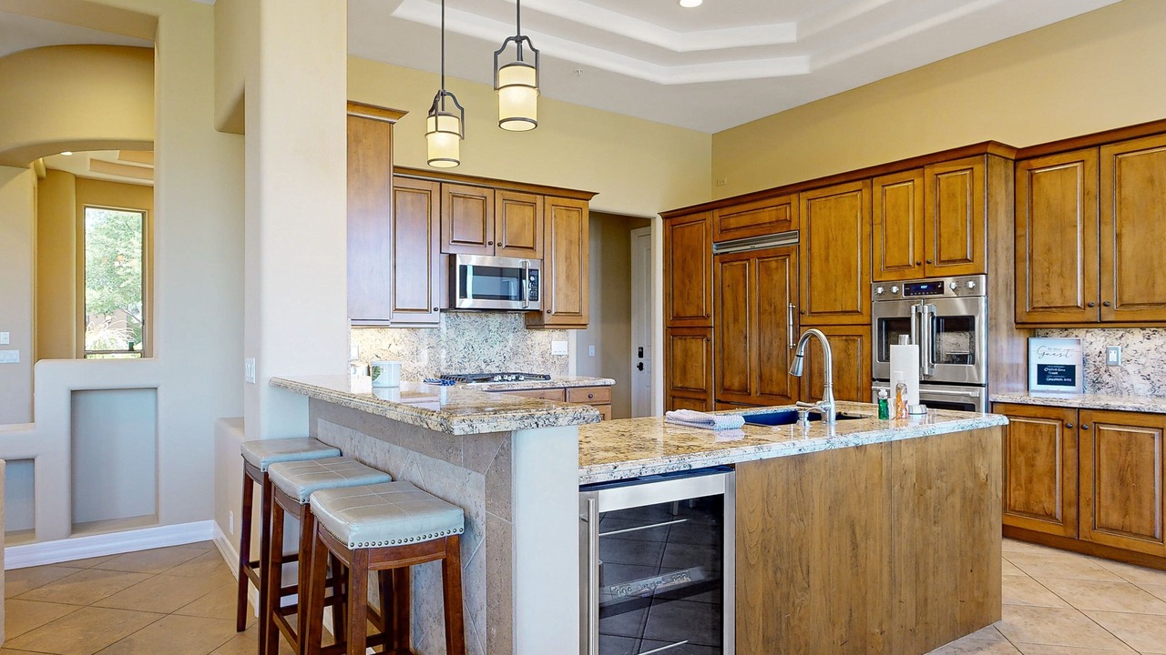 Photo of Kitchen in Black Mountain Shadows