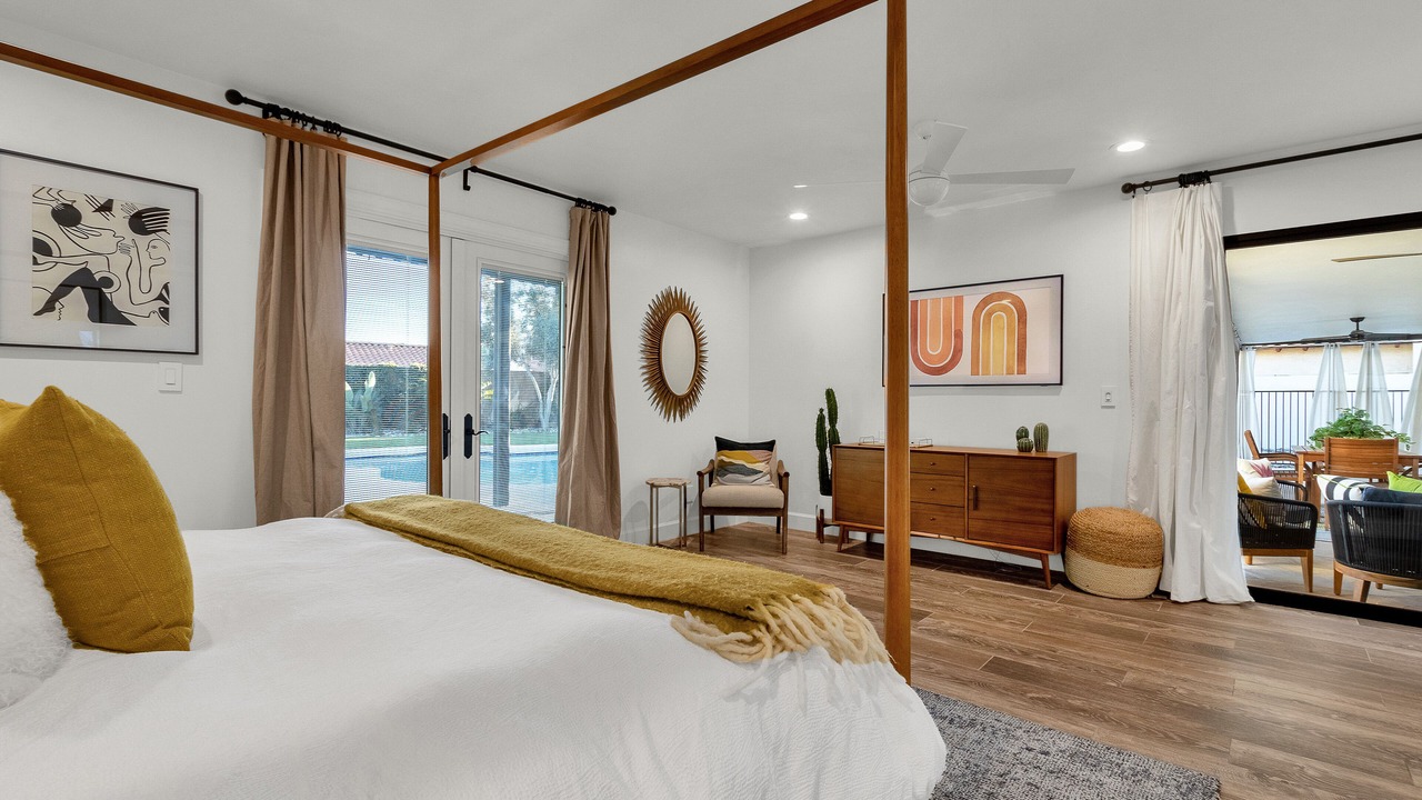 Photo of Bedroom in Continental Foothills
