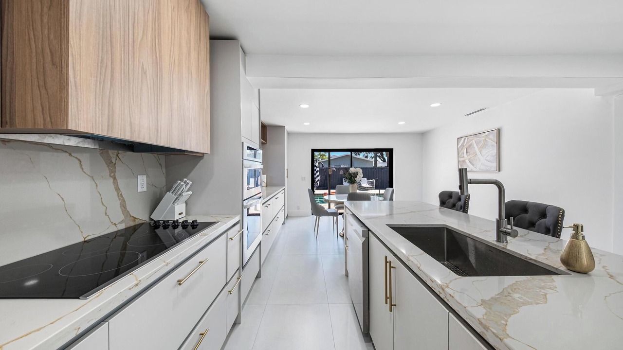 Photo of Kitchen in Hollywood Hills