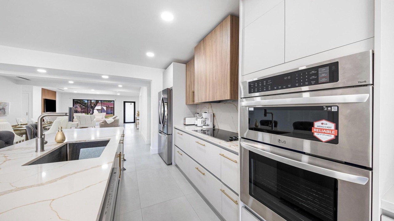 Photo of Kitchen in Hollywood Hills