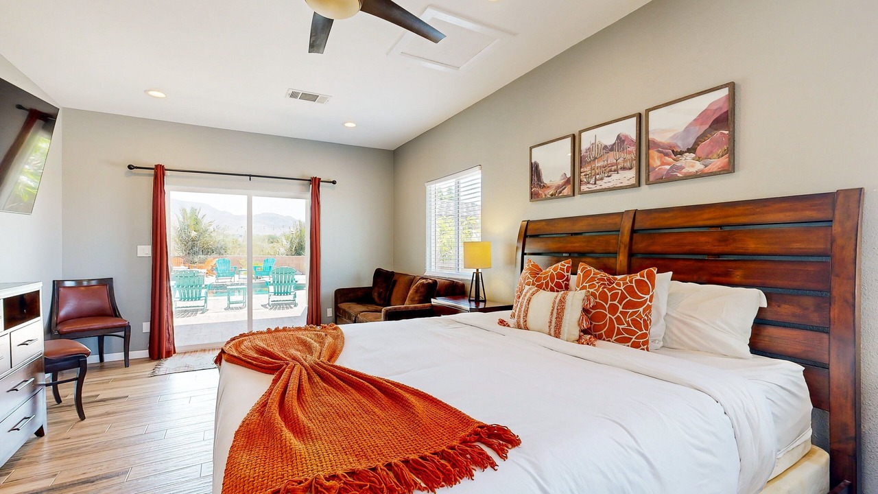 Photo of Bedroom in Indio Hills