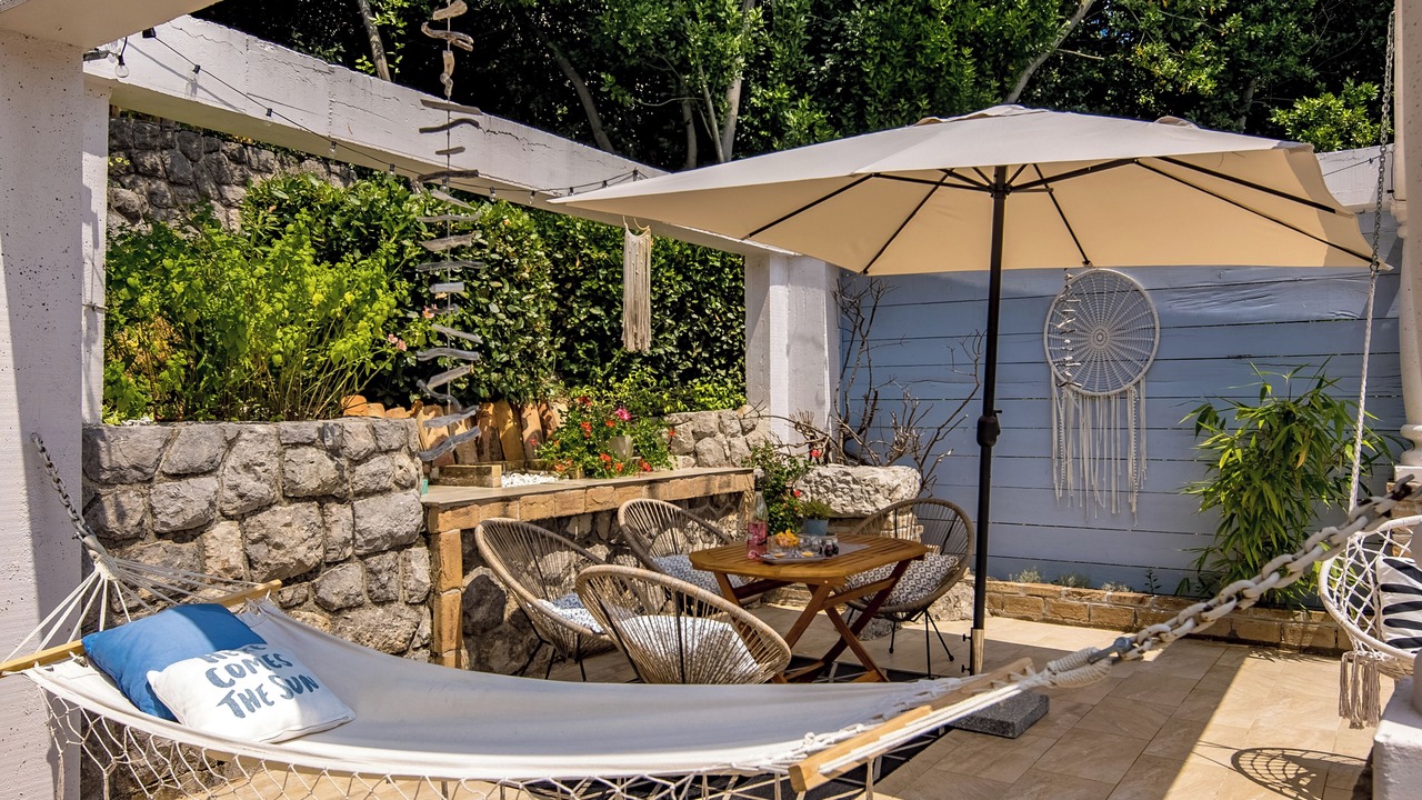 Photo of Outdoor in Rubesi