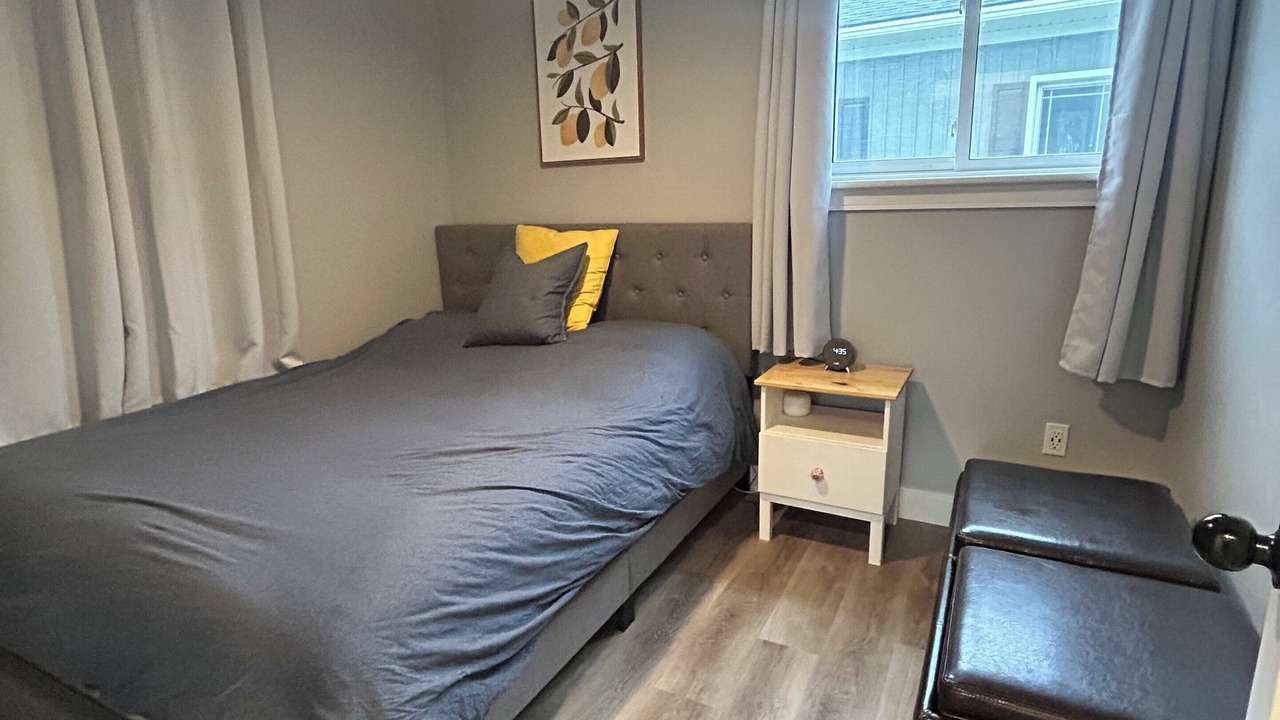 Photo of Bedroom in Kincardine