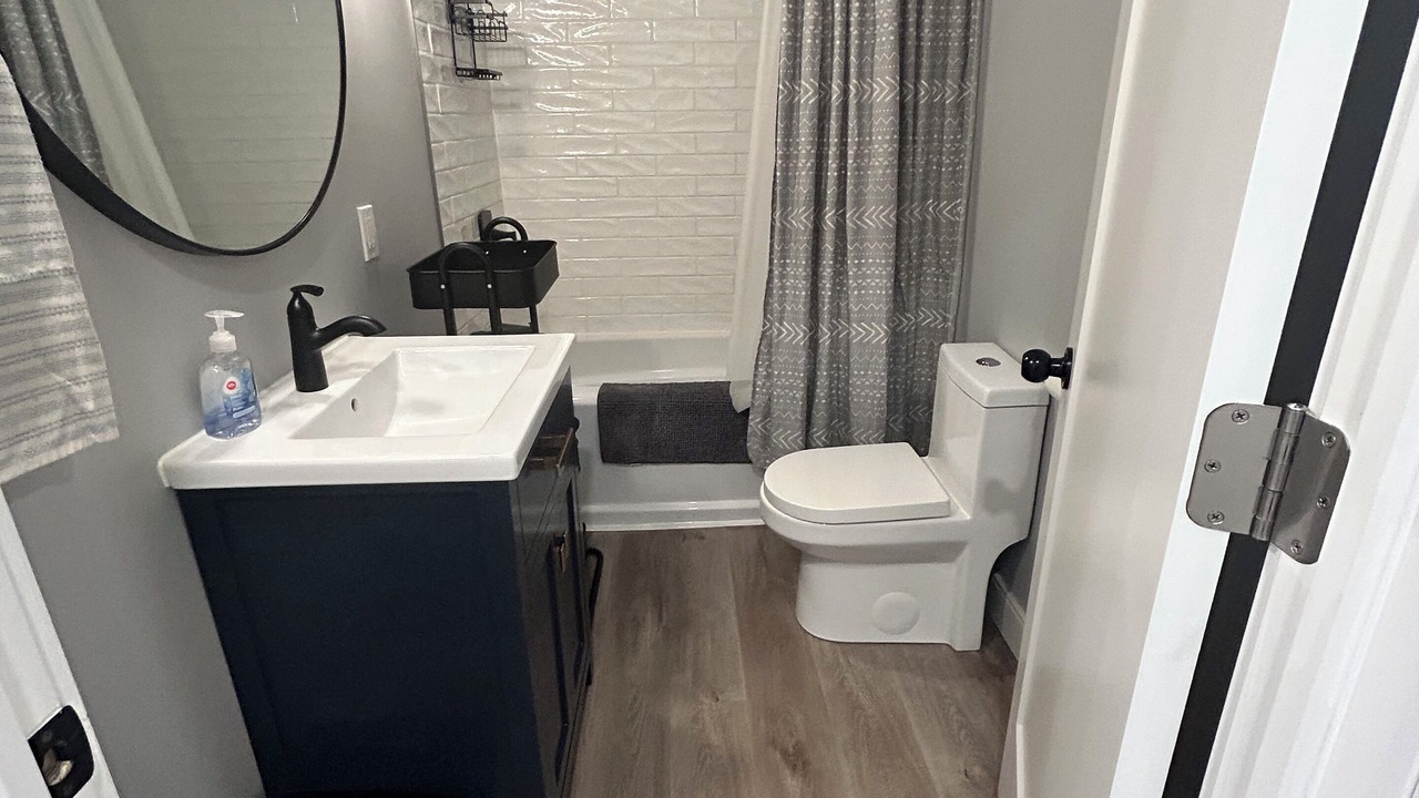 Photo of Bathroom in Kincardine
