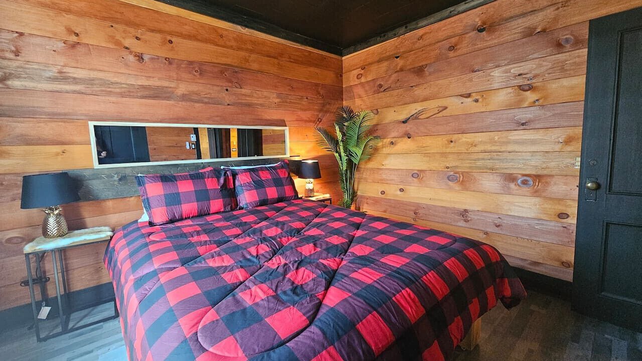 Photo of Bedroom in Montebello