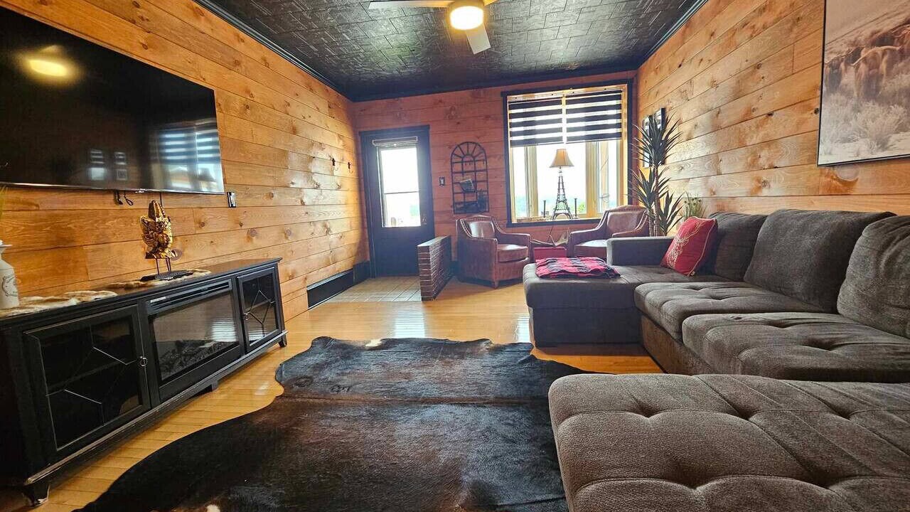 Photo of Livingroom in Montebello