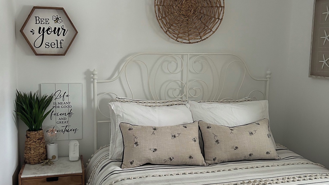 Photo of Bedroom in Tiny