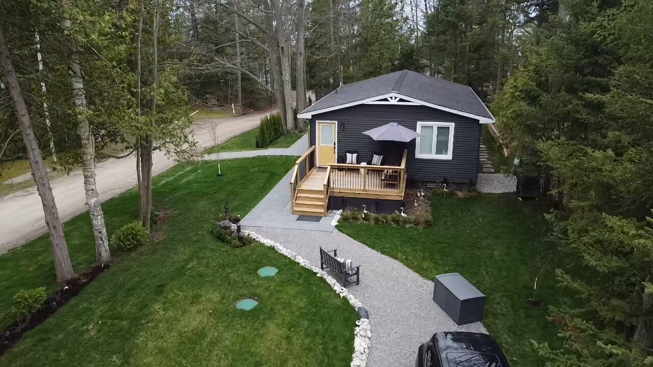 Photo of Outdoor in Tiny