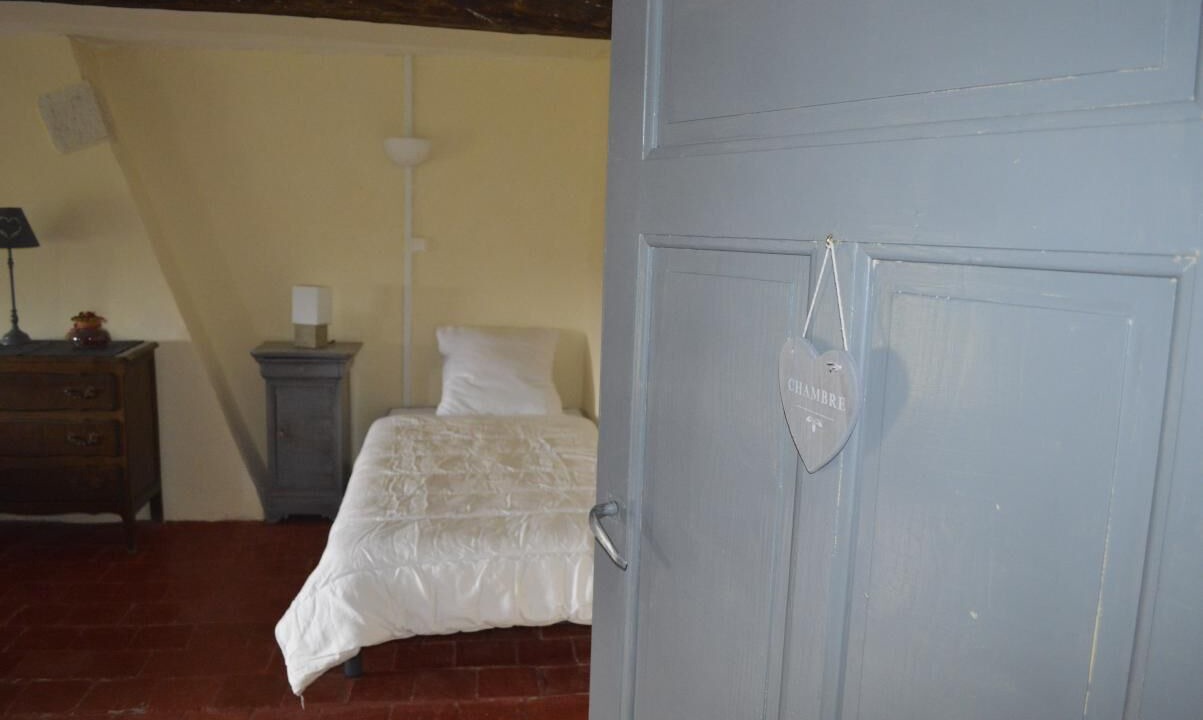 Photo of Bedroom in Bourg-le-Comte