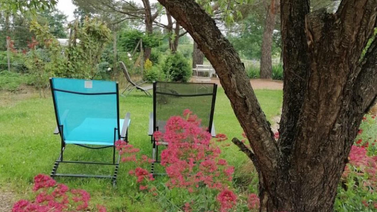 Photo of Outdoor in Bourg-le-Comte