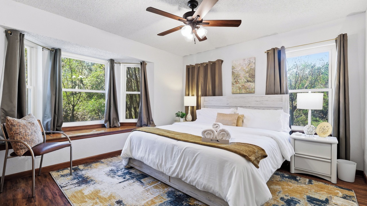 Photo of Bedroom in Scenic Oaks